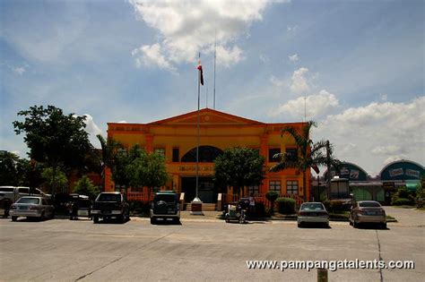 Why Mabalacat Needs a New City Hall .